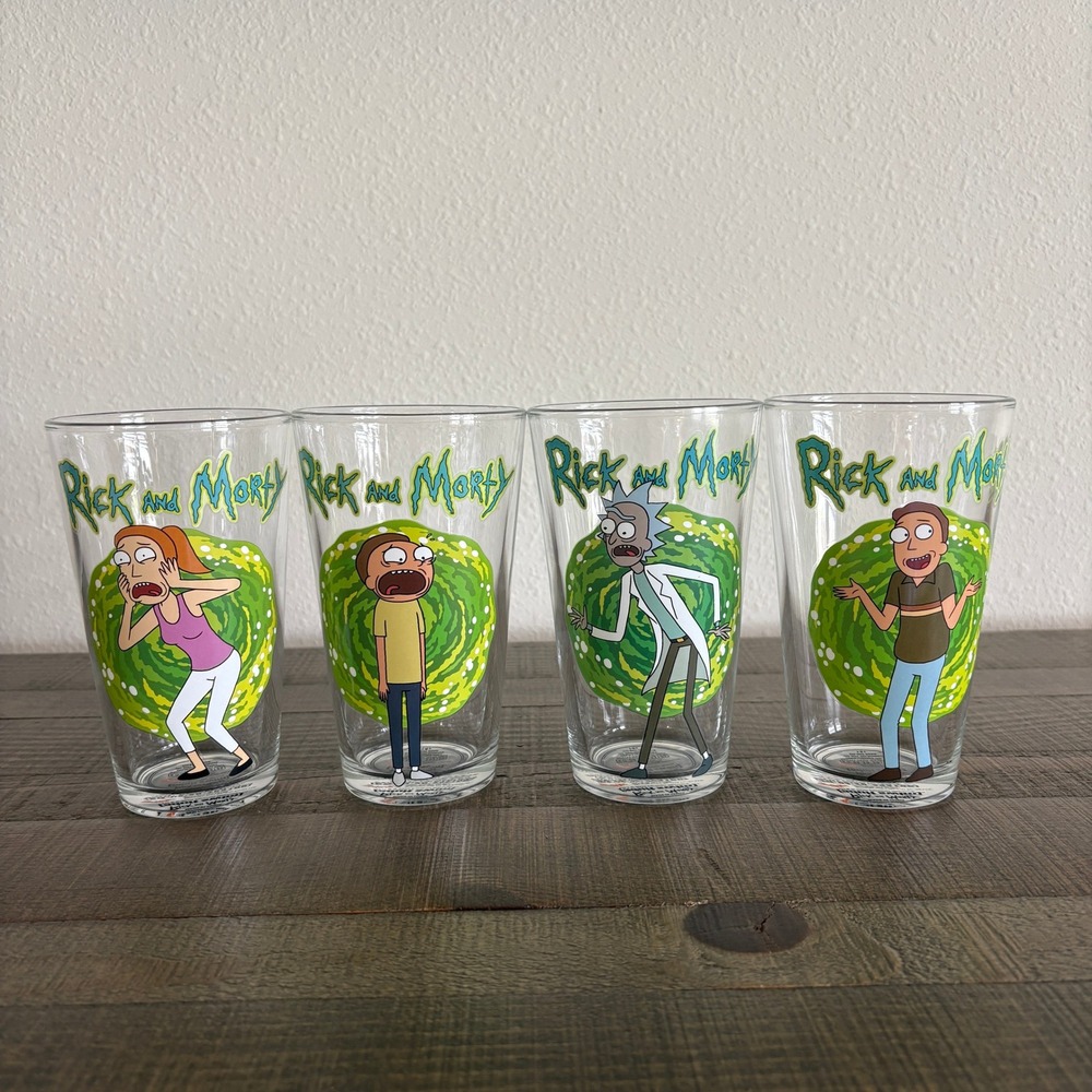Rick and Morty Pint Glass Set Adult Unisex‎ 16oz Clear 4 Pack Portal Characters